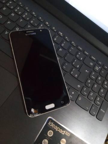 Samsung Galaxy j7 prime