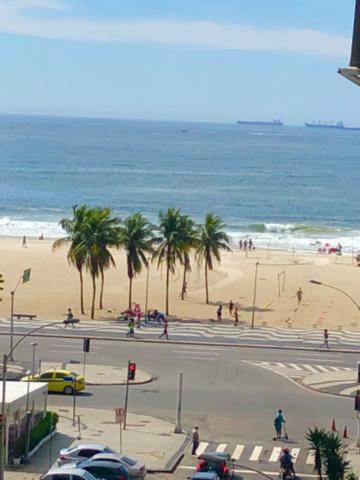 Vista Mar Copacabana em um lindo apt