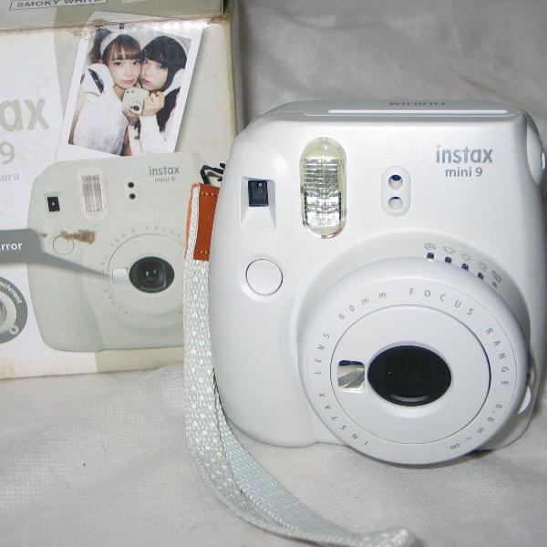 câmera instantanea fujifilm instax mini 9 cor branco