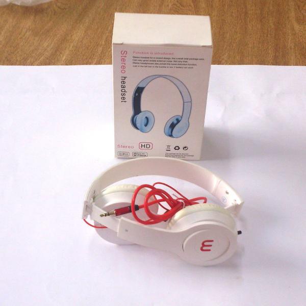 fone ouvido stereo headphone dobrável entrada p2 branco