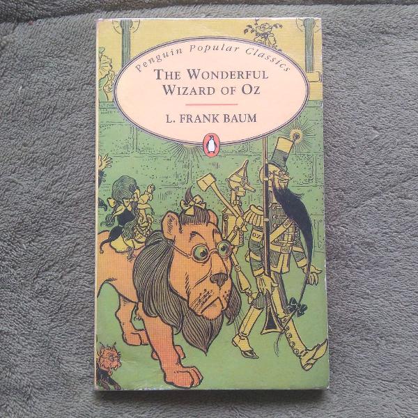 livro The Wonderful Wizard of Oz, de L Frank Baum