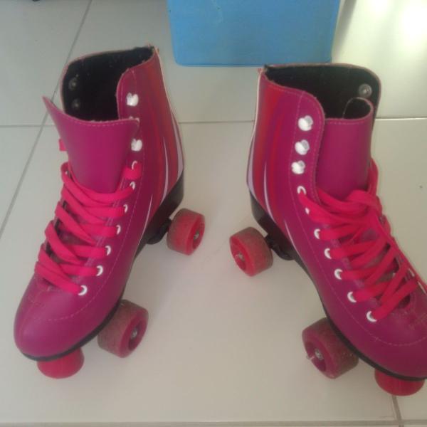 patins retrô roll usados 1 vez