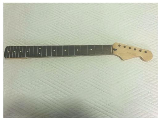 Braço de guitarra Maple com escala em rosewood