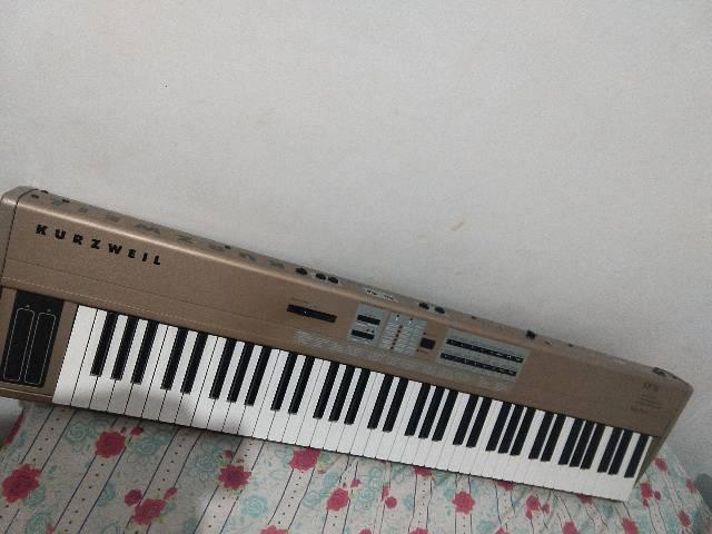 Kurzweil sp76