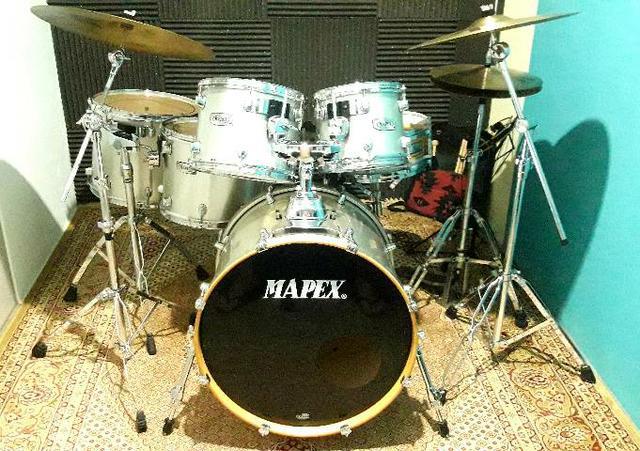 Mapex Pro M maple silver sparkle. shell pack