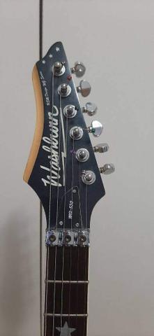 V ou T Guitarra Washburn WG 530