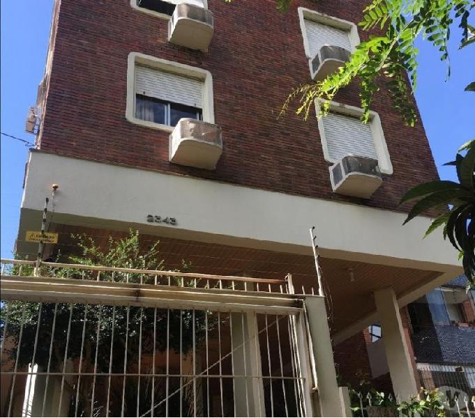 Belo apartamento com 1 dormitório,suíte e garagem