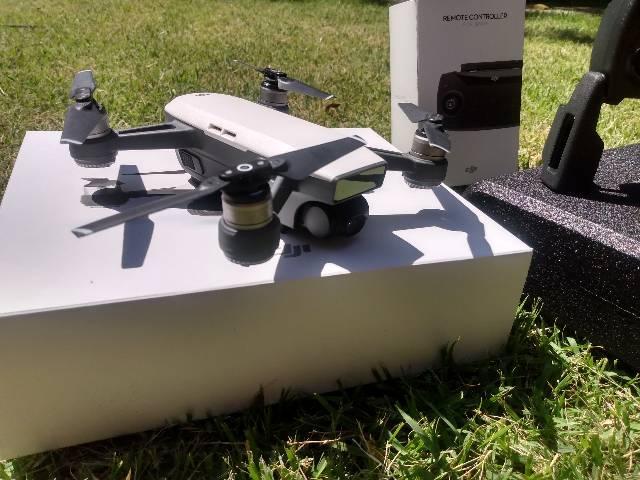 Drone Dji Spark + Rádio controle