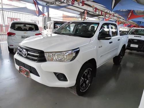 Toyota Hilux 2.8 STD 4X4 CD 16V