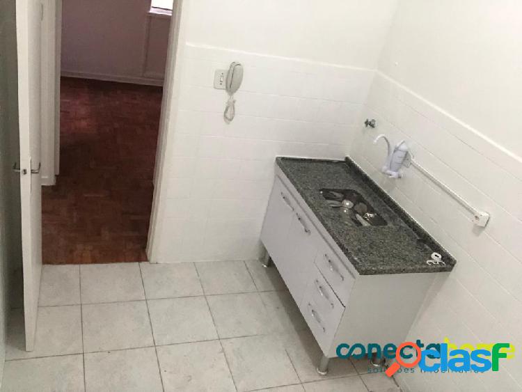 Apartamento 2 dormitórios Cambuci - 52 m²