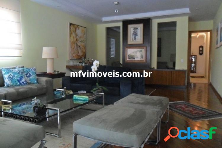 Apartamento Espaçoso 4 quartos à venda na Rua Alves