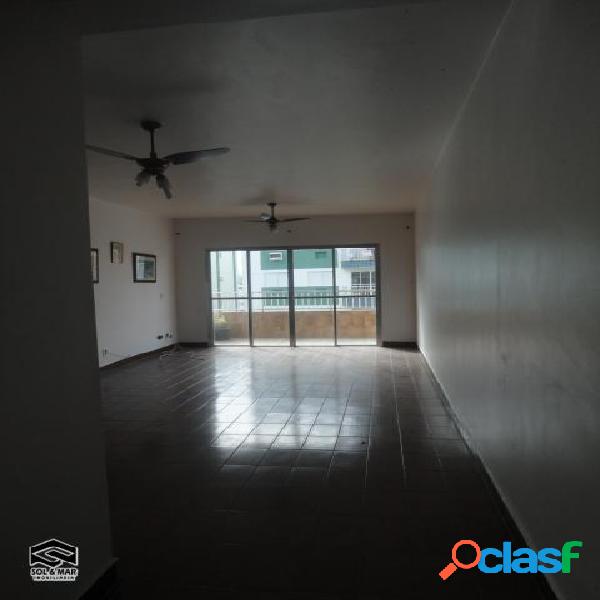 "Apartamento, Sala com sacada"