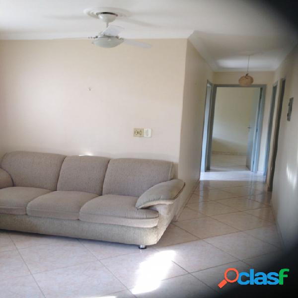 Apartamento com 3 dormitórios - Parque dos Sabiás