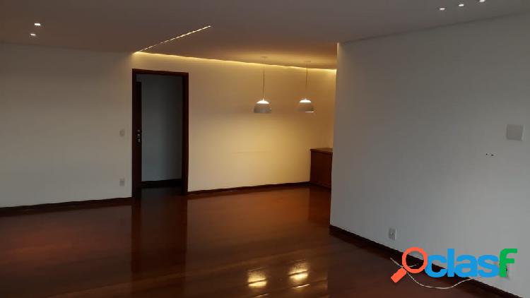 Apartamento com 4 dorms (uma suíte) - Ed. São Luis -