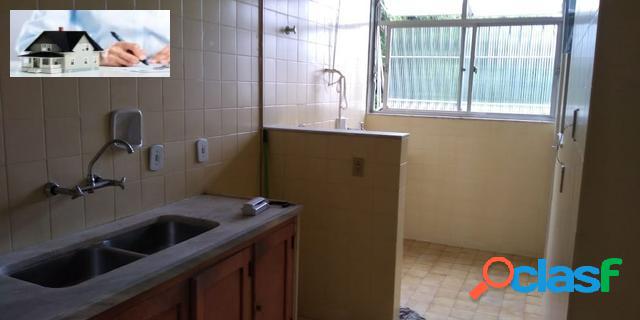 Apartamento de 1 quarto na segunda quadra da praia