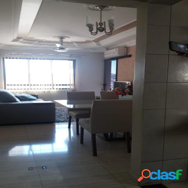 Apartamento de 3 dormitórios (uma suíte) - Ed. Enseada