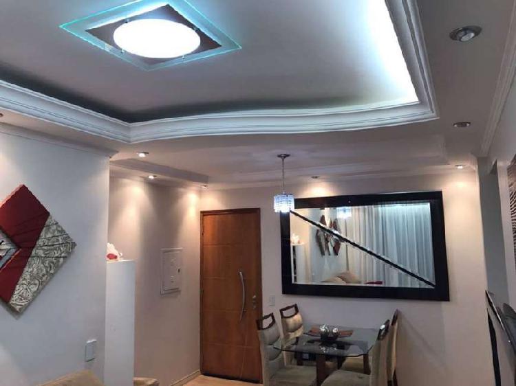 Apartamento para venda possui 68 metros quadrados com 2