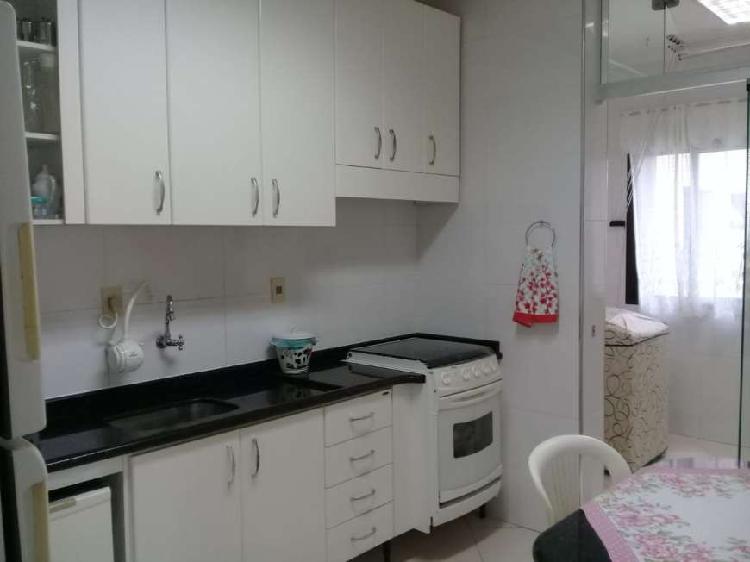 Apartamento para venda tem 90 metros quadrados com 3 quartos