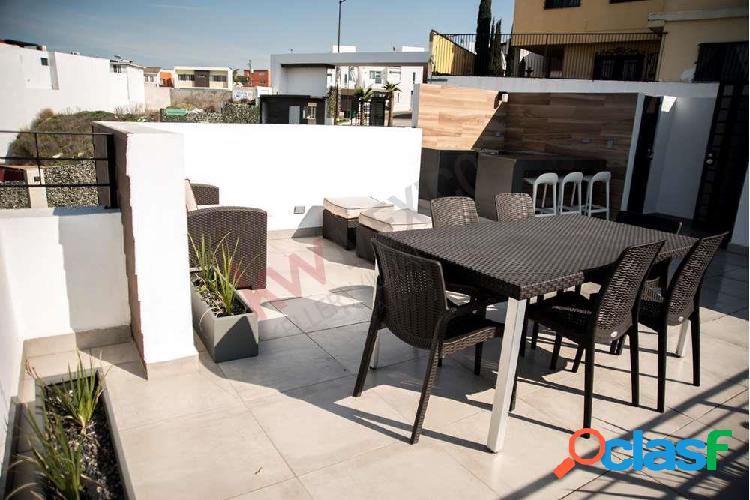 CASA EN VENTA AGUAJE DE LA ATÚN 2DA. SECC, TIJUANA.