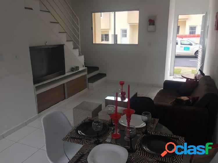 Casa a Venda 2 Dormitórios condomínio