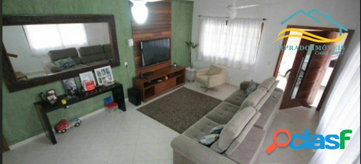 Casa bela e espaçosa