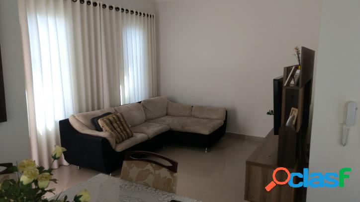 Casa com 3 dormitórios (1 suíte) - Condomínio Campo Novo