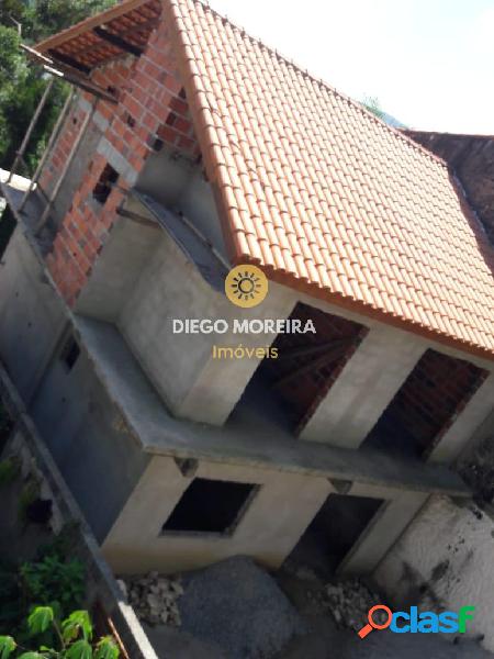 Casa inacabada à venda em Mairiporã - Vista para represa