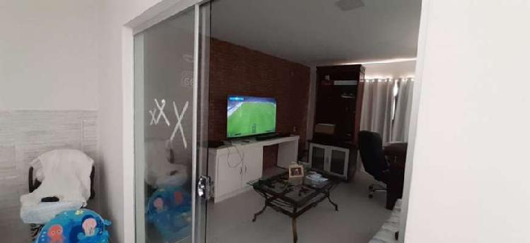 Casa para venda com 220 metros quadrados com 3 quartos em
