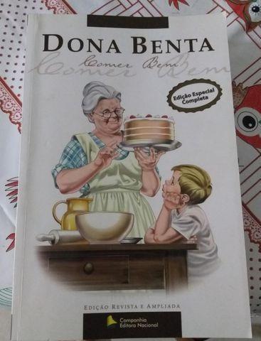 Livro de Receitas Dona Benta - Bem conservado