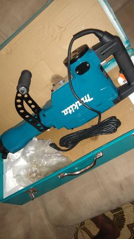 Martelete da makita 15kg novo completo