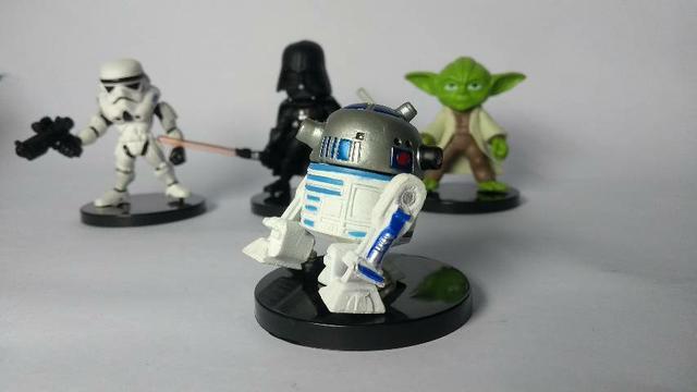 R2 -D2 star wars
