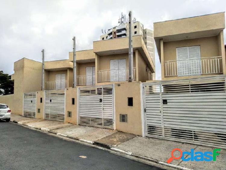 Sobrado com 2 Quartos à Venda, 105 m² - POÁ - SP