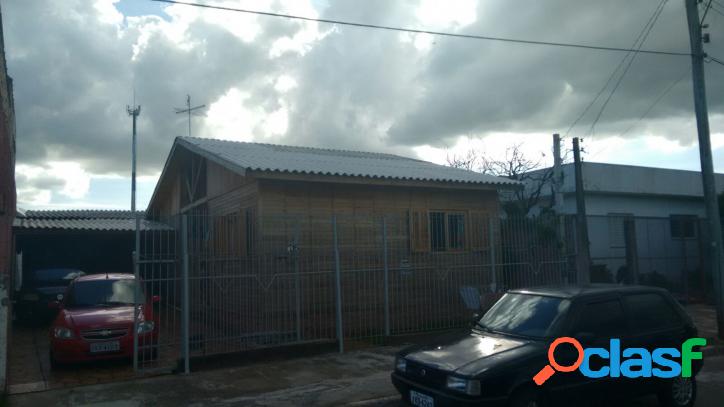 TERRENO COM 2 CASAS