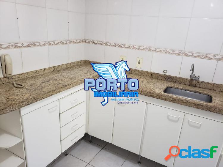 VENDE-SE APARTAMENTO 3 DORMITÓRIOS - CAMÉLIAS