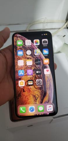 V/T IPhone XS MAX de 64 GB completo com nota fiscal!