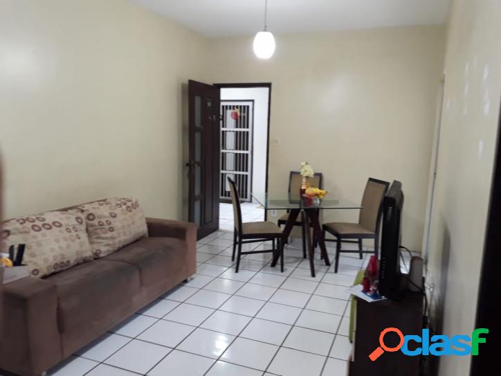 Vendo apartamento no cond. Valência II