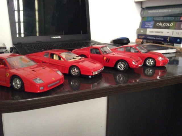 4 Miniaturas Ferrari Porsche Burago
