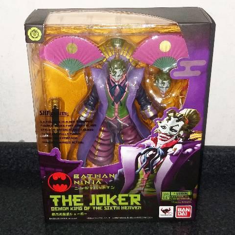 Boneco Joker ninja 250,00