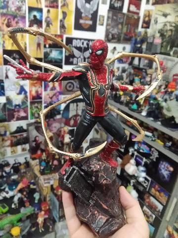 Figura de ação iron spider 24cm aranha de ferro Marvel