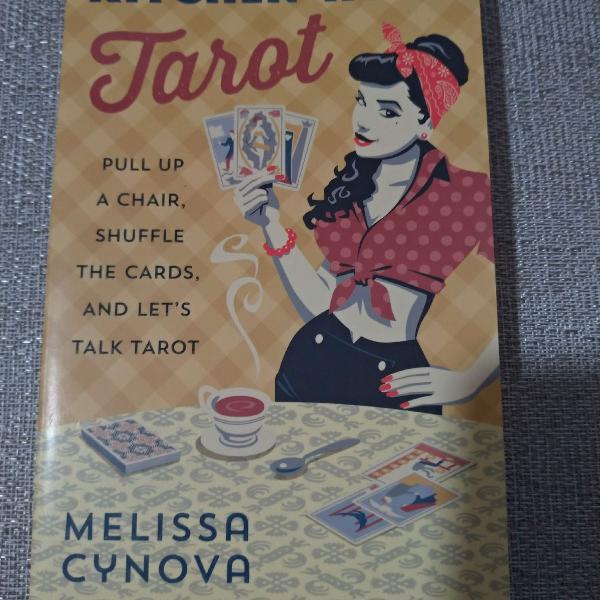 Kitchen Table Tarot livro