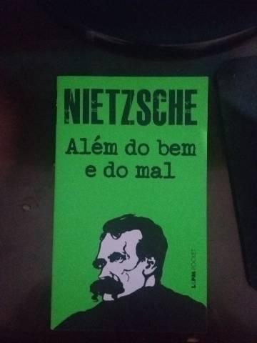 Livro Nietzsche R$ 10,00