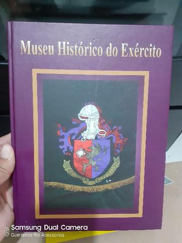 Livro do Museu Histórico do Exercito e Forte de Copacabana