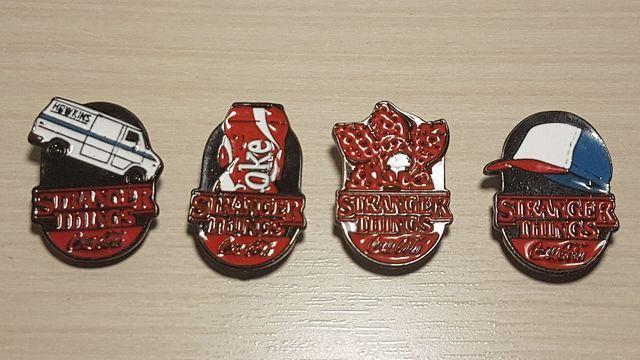 PIN Stranger Things Coca Cola coleção completa com os 04