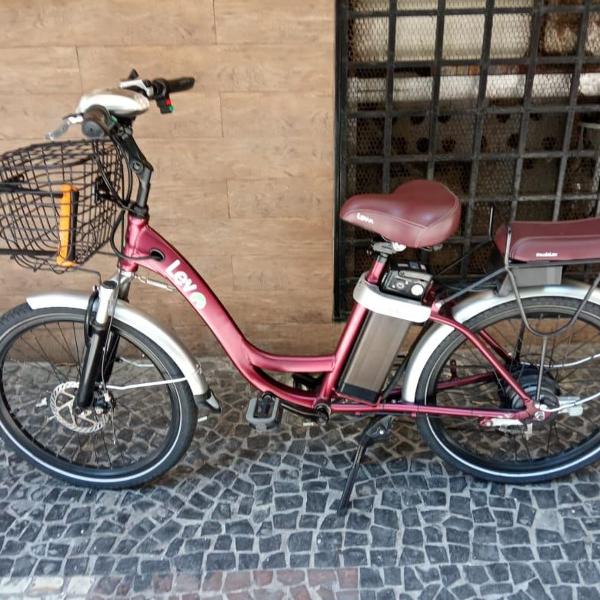 bicicleta lev- e-bike l bordô -otimo estado