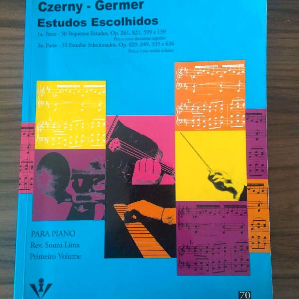 livro de partituras de estudo para piano, de Czerny