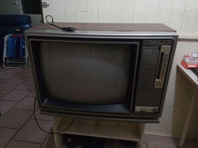 Antiga tv Sanyo