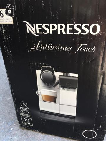 Cafeteira Nespresso