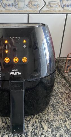 Fritadeira elétrica airfryer Philips Walita digital