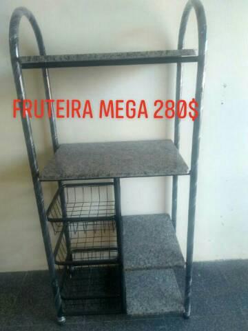 Fruteira preta