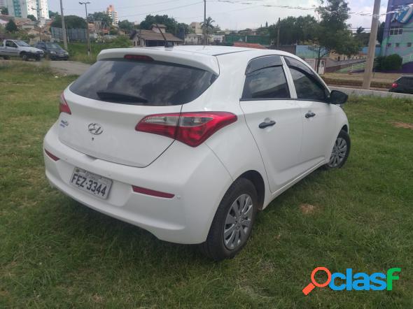 HYUNDAI HB20 COMFORT PLUS 1.0 TB FLEX 12V MEC. BRANCO 2018